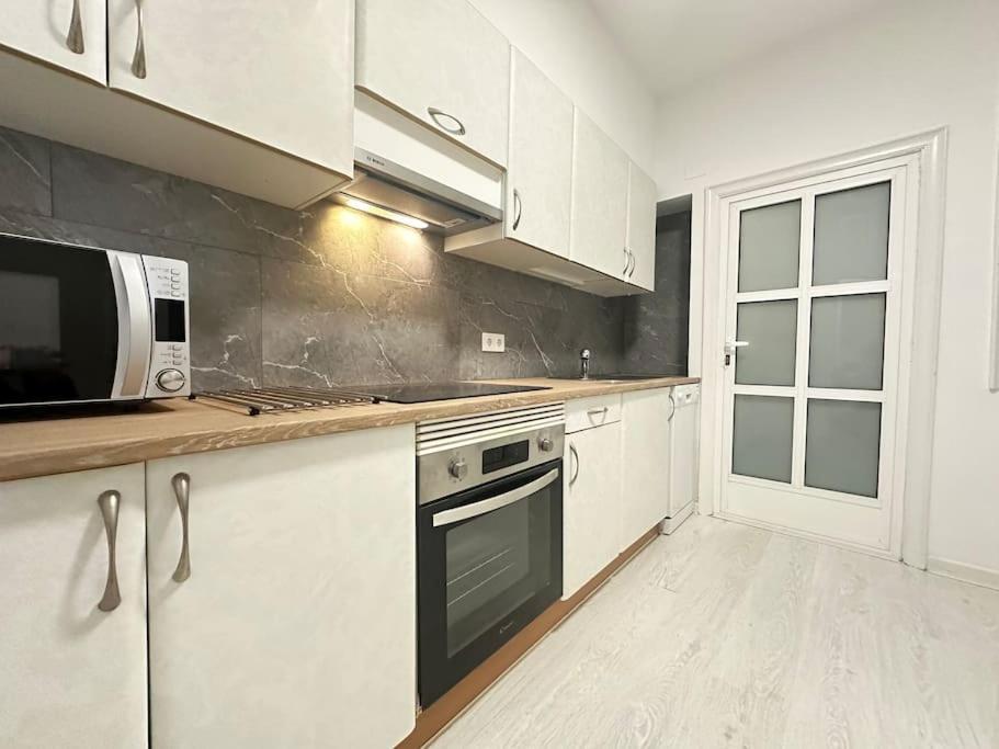 Ferienwohnung Arte Y Nuevo En El Centro Vigo Exterior foto